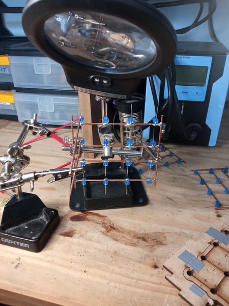 Fichier:Cube LED 4x4x4 IMG 20250617 132350.jpg