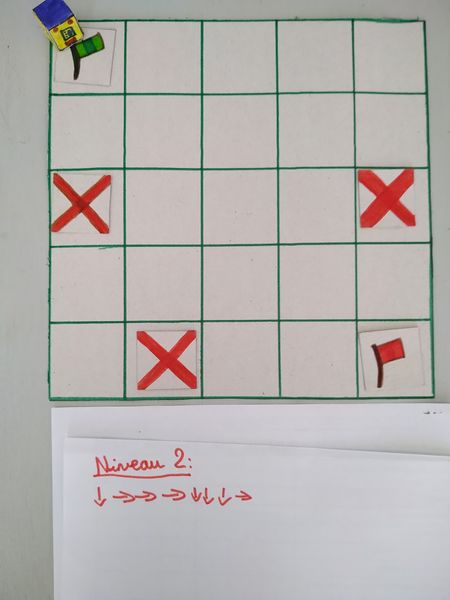 Fichier:Jeu du robot IMG 20200330 155319715.jpg