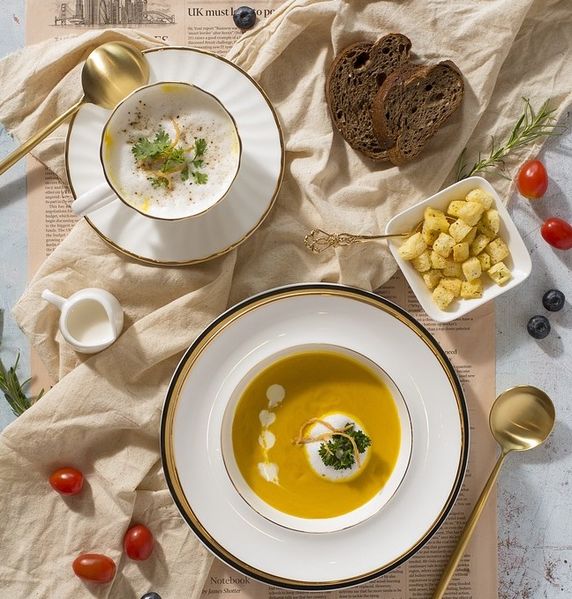 Fichier:L empreinte ecologique des aliments food-4936947 1280.jpg