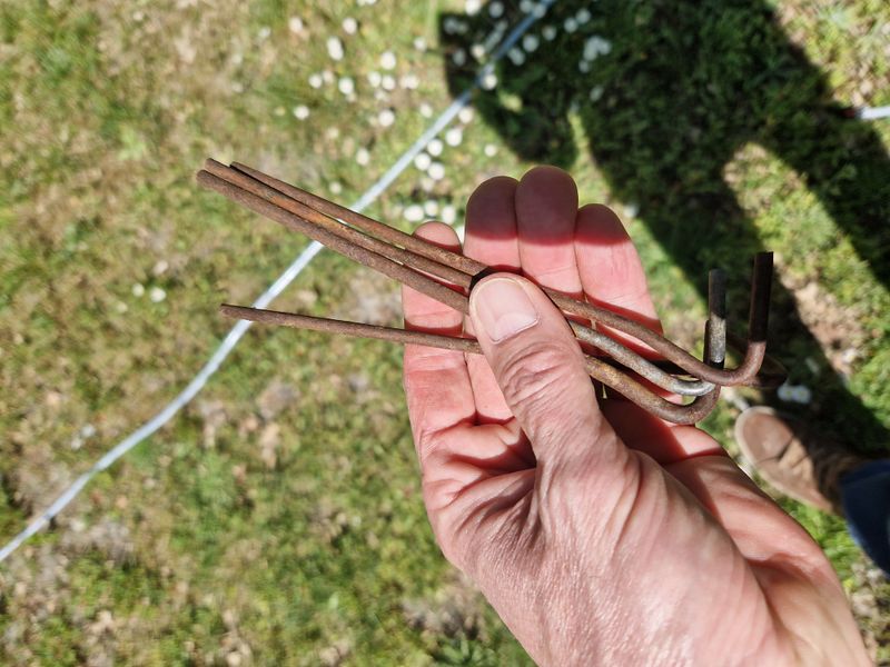 Fabriquer une base de lancement pour des fus es eau 29-sardines.jpg
