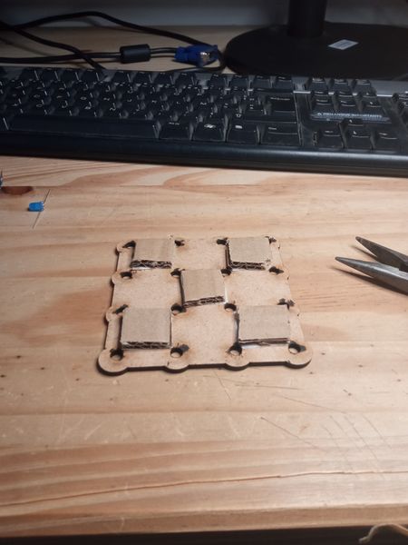 Fichier:Cube LED 4x4x4 IMG 20250613 134948.jpg