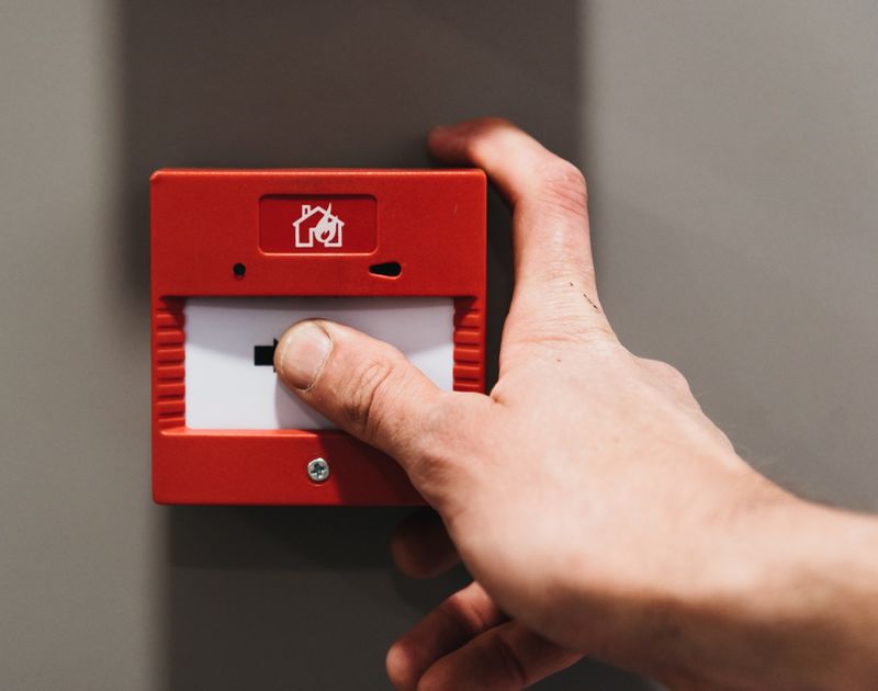 Item-que faire en cas d incendie d clencher l alarme incendie.jpg