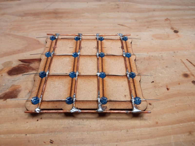 Cube LED 4x4x4 IMG 20250616 132725.jpg